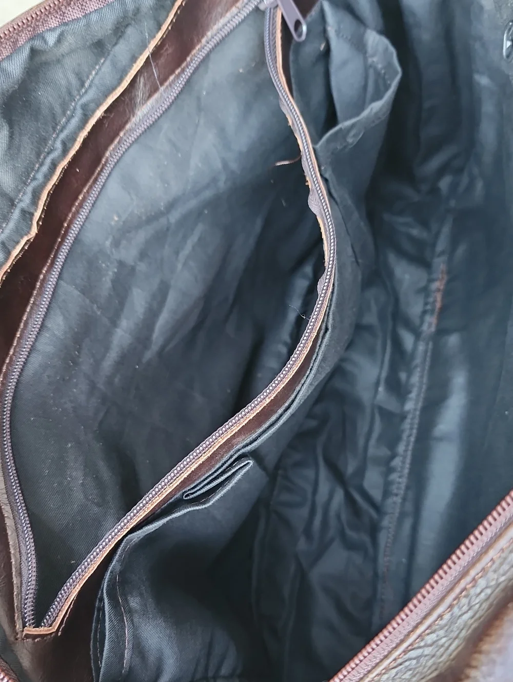 100% Leather Messenger Bag